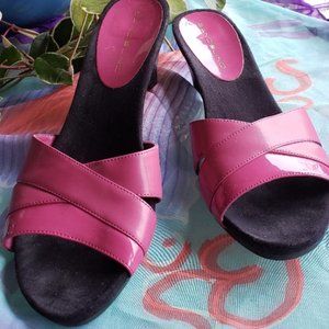 Bandolino Sandals